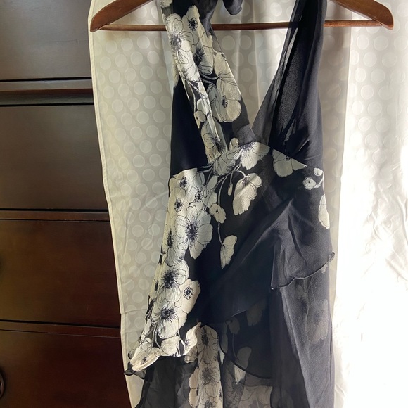 BCBG Max Azria halter top - Picture 2 of 6